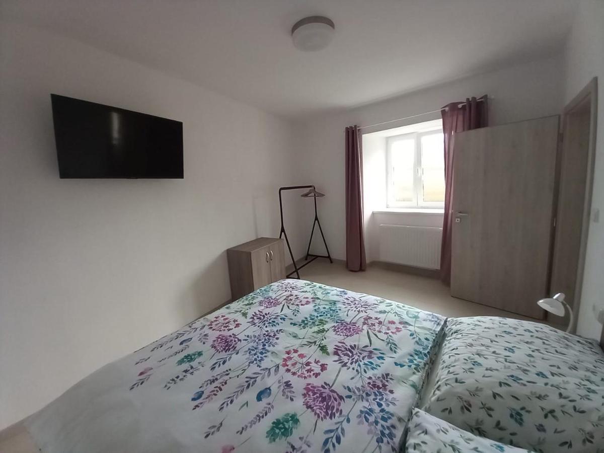 Penzion U Strejcku Veselí nad Lužnicí Extérieur photo