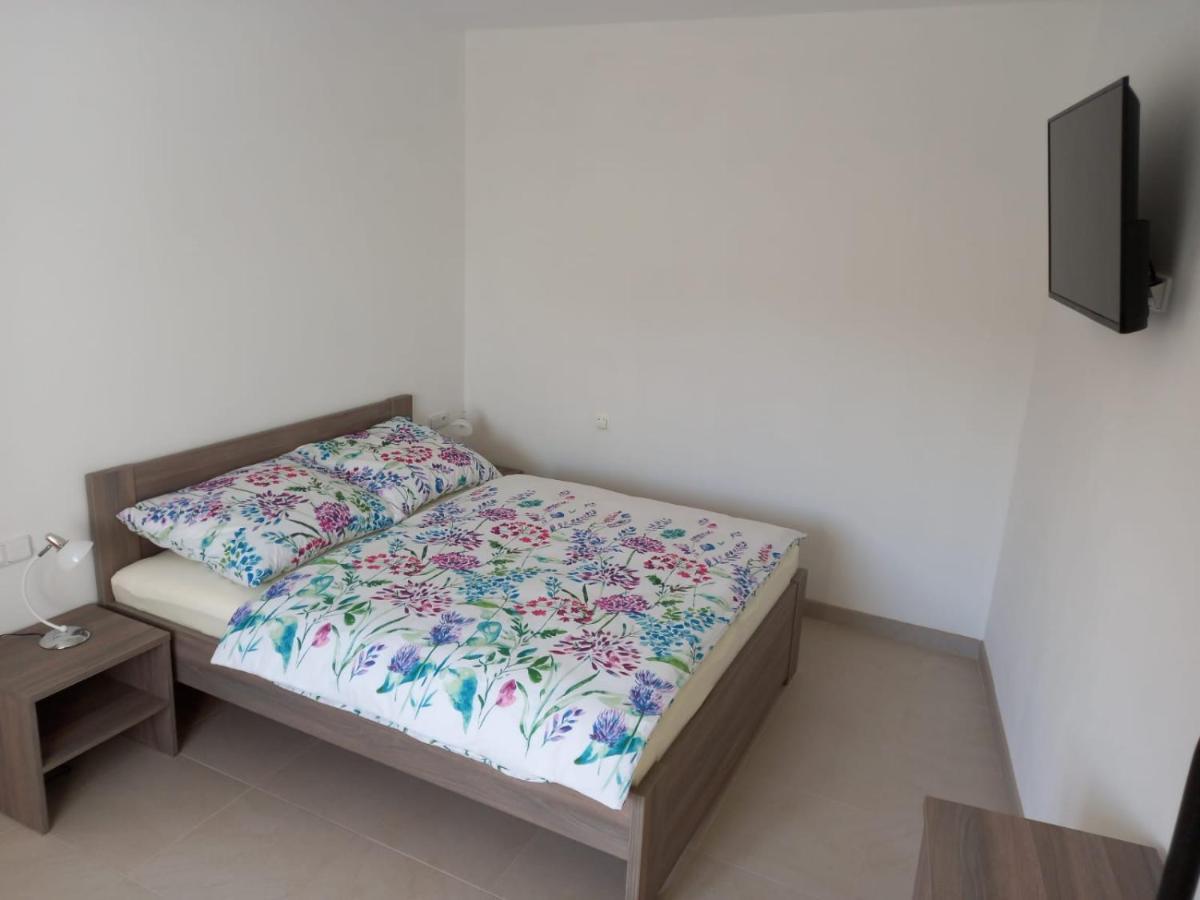Penzion U Strejcku Veselí nad Lužnicí Extérieur photo